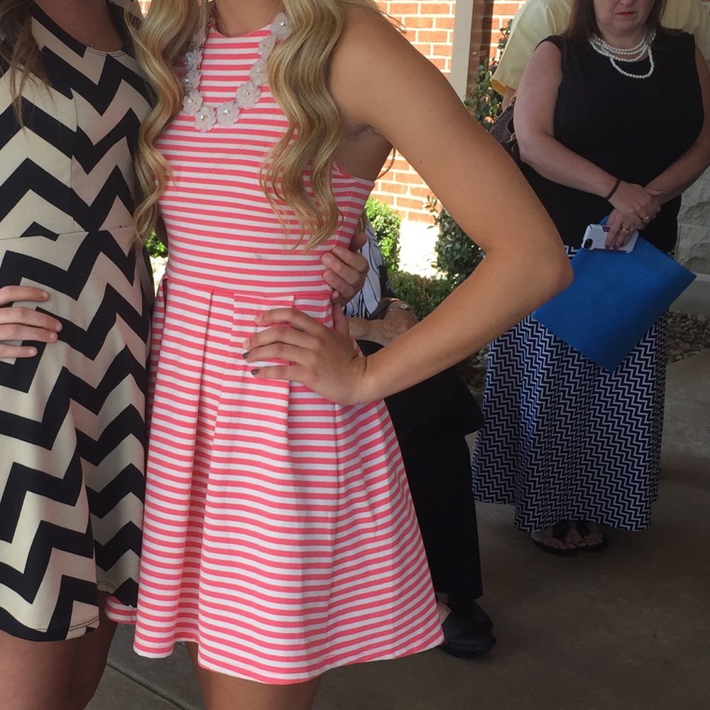 Striped dress with crisscross straps in the back